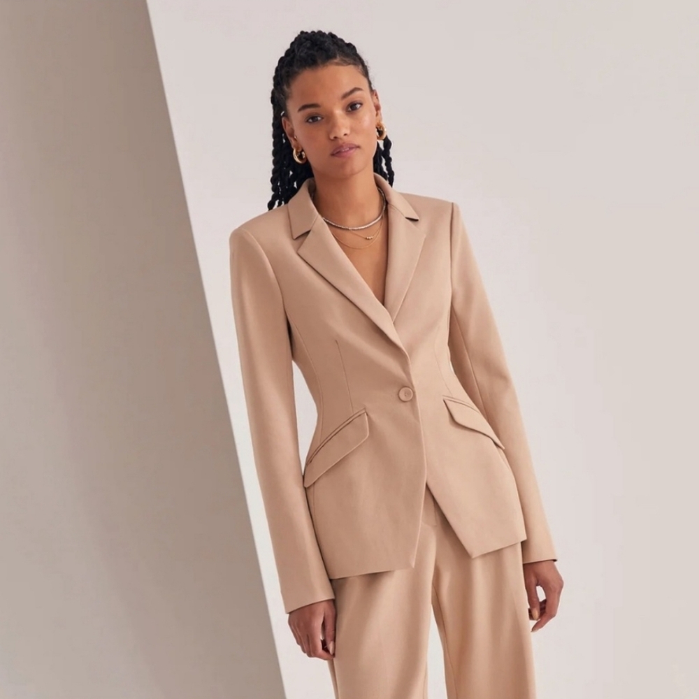 Favorite Daughter Beige Tailored Single-Button Blazer